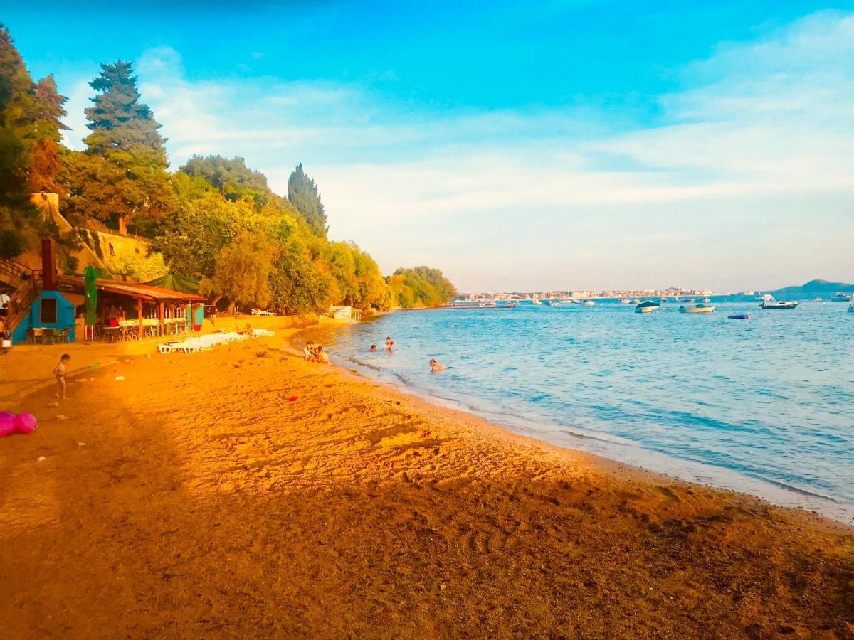Villa La More - Sv Filip I Jakov スベティ・フィリップ・イ・ヤコブ エクステリア 写真