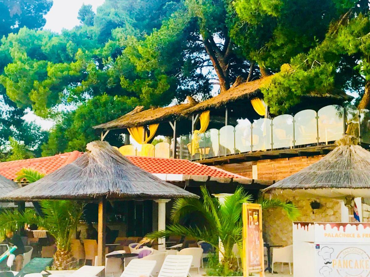 Villa La More - Sv Filip I Jakov スベティ・フィリップ・イ・ヤコブ エクステリア 写真