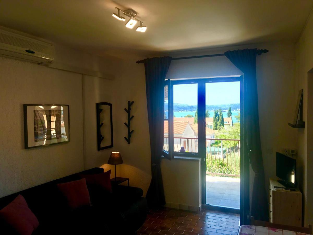Villa La More - Sv Filip I Jakov スベティ・フィリップ・イ・ヤコブ エクステリア 写真